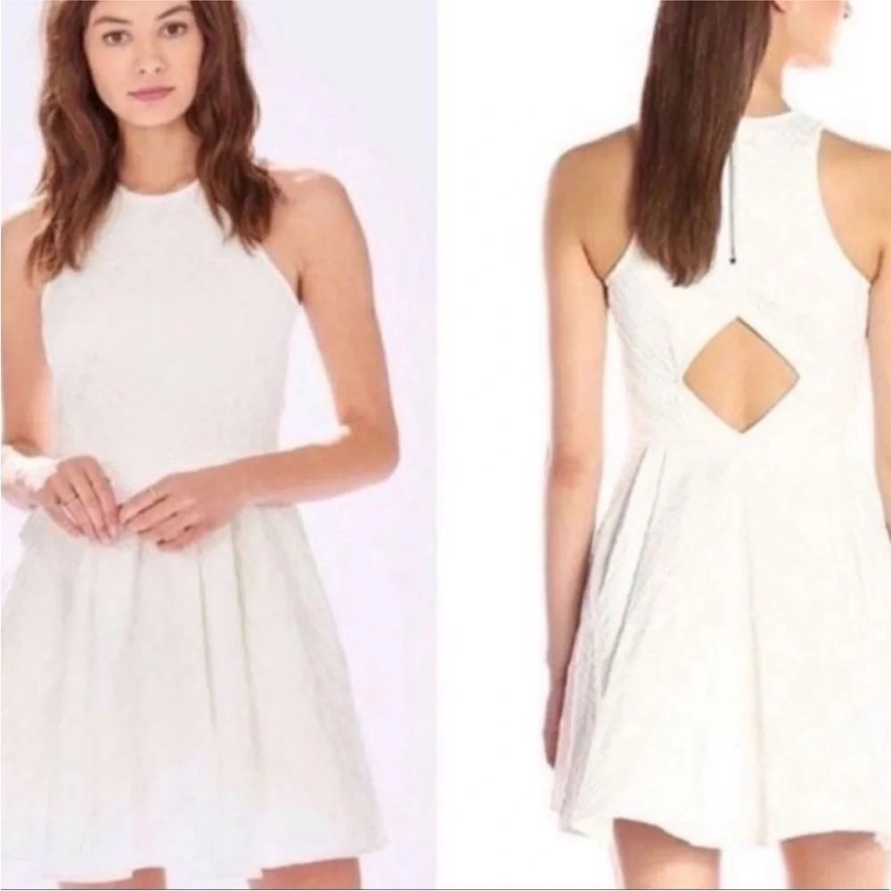 NWT Parker Textured White Fit and Flare Dress - Picture 3 of 3